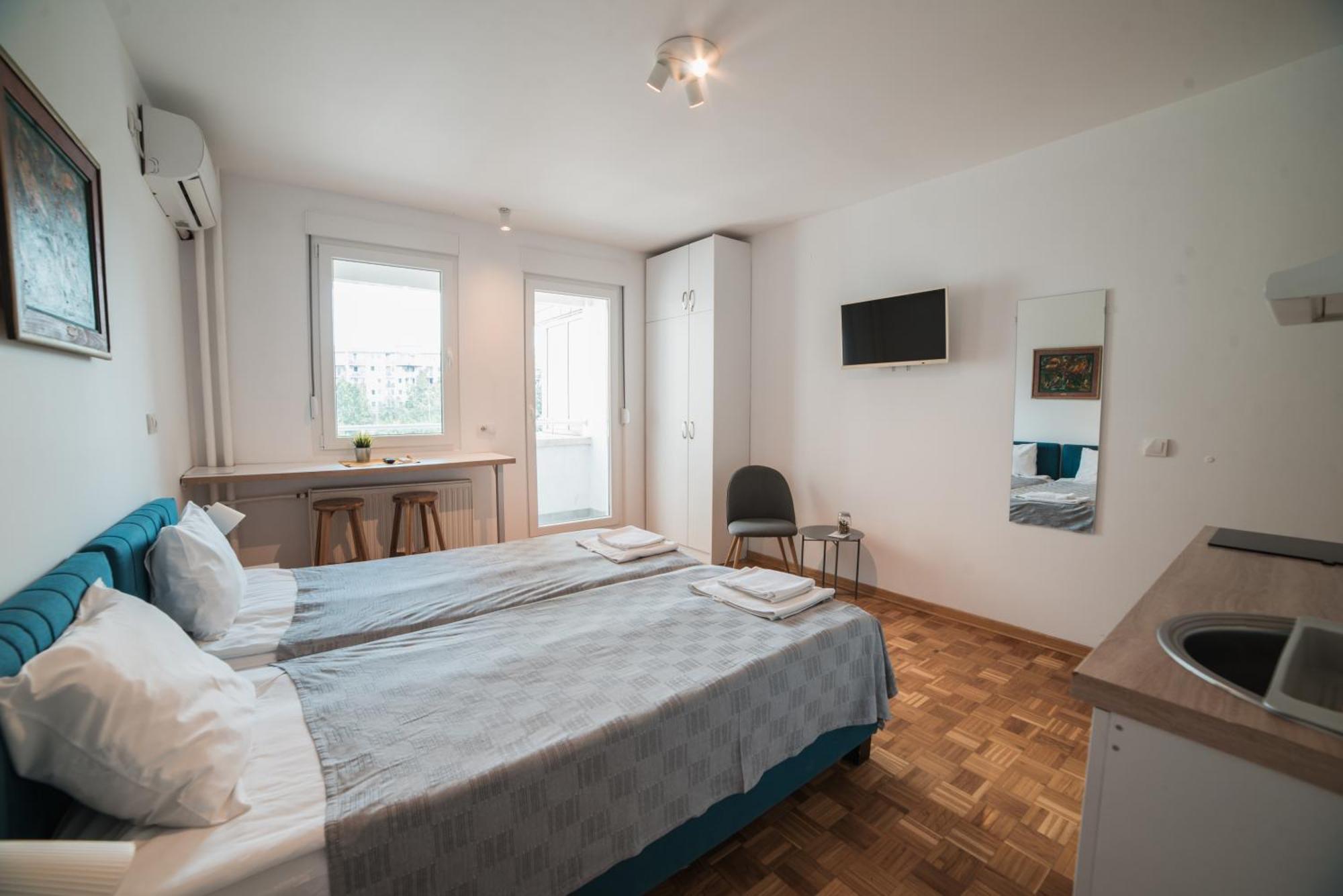 Arena East Apartment Белград Екстериор снимка