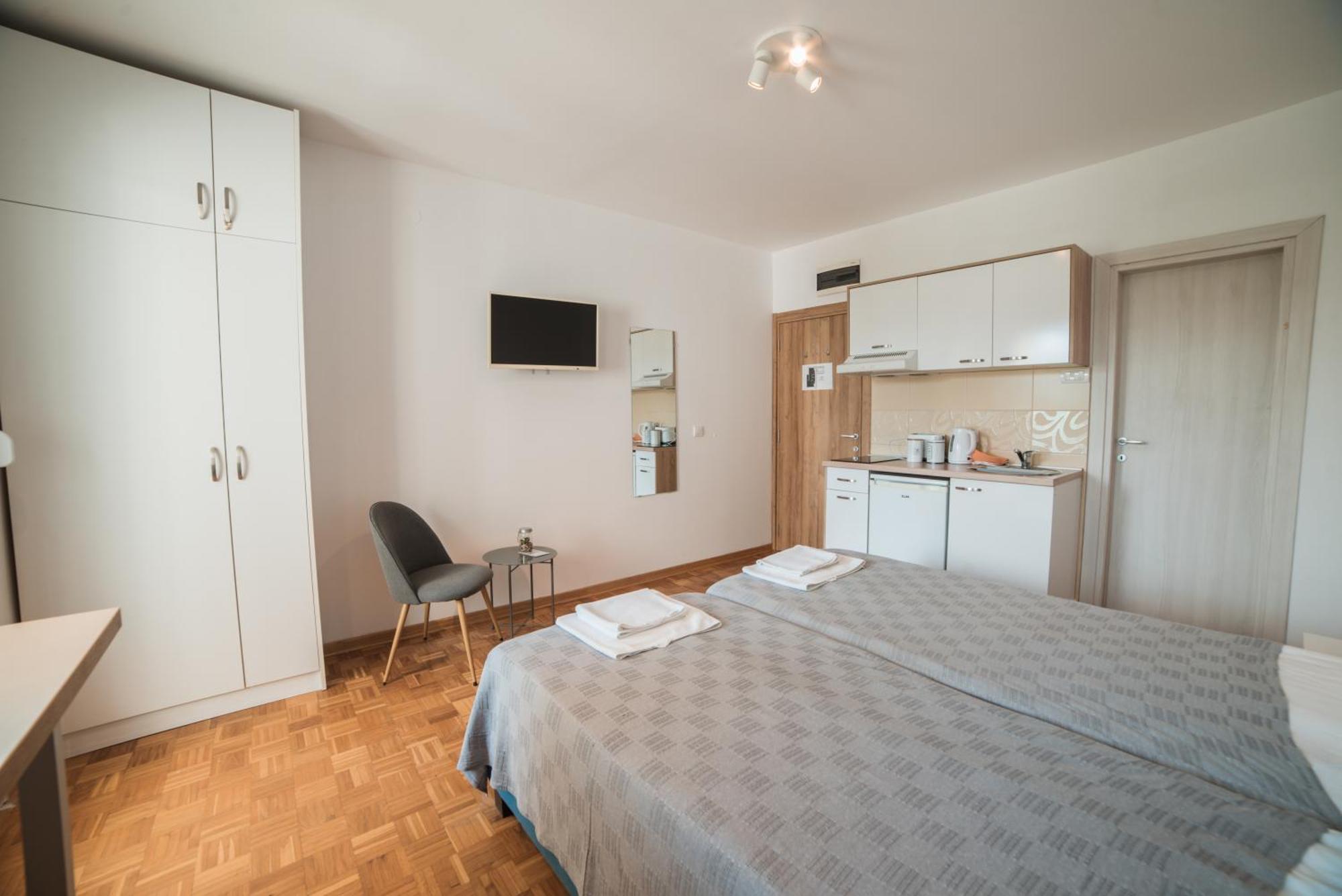 Arena East Apartment Белград Екстериор снимка