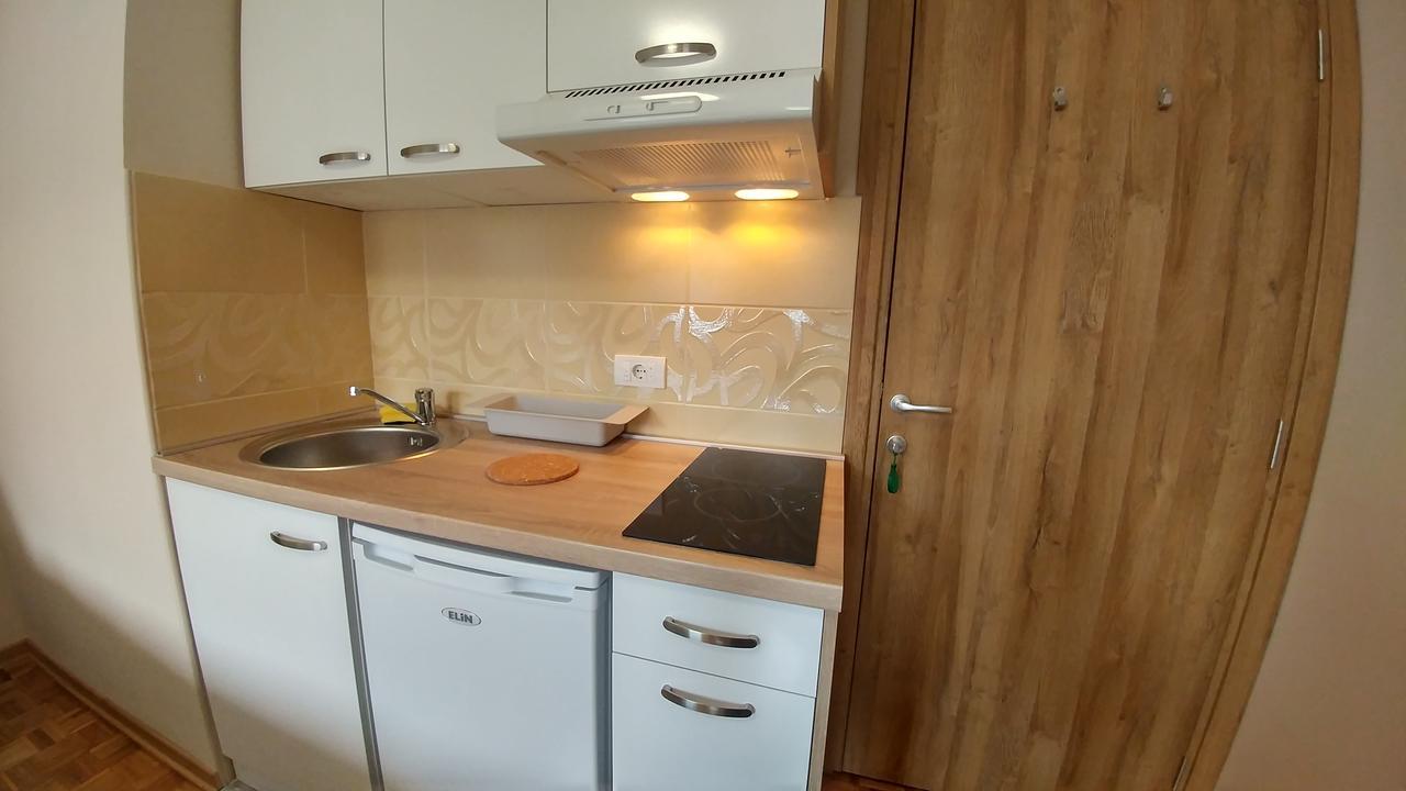 Arena East Apartment Белград Екстериор снимка